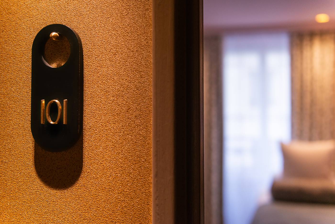 Maison-Axel-Opera-Room-29