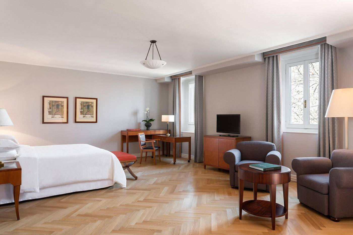 Sheraton-Diana-Majestic-Room-9