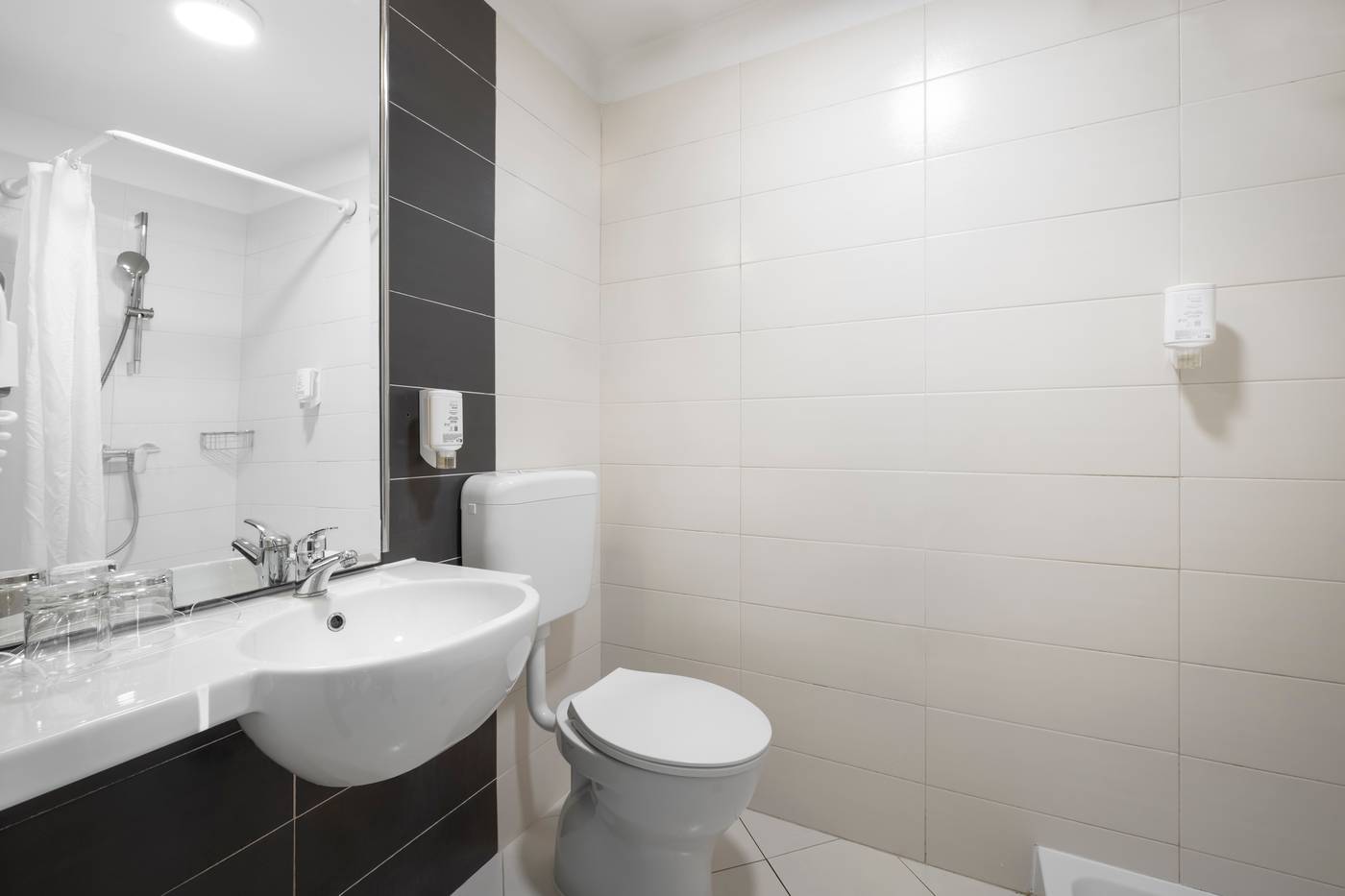 Maistra-Select-Villas-Rubin-Resort-Room-44