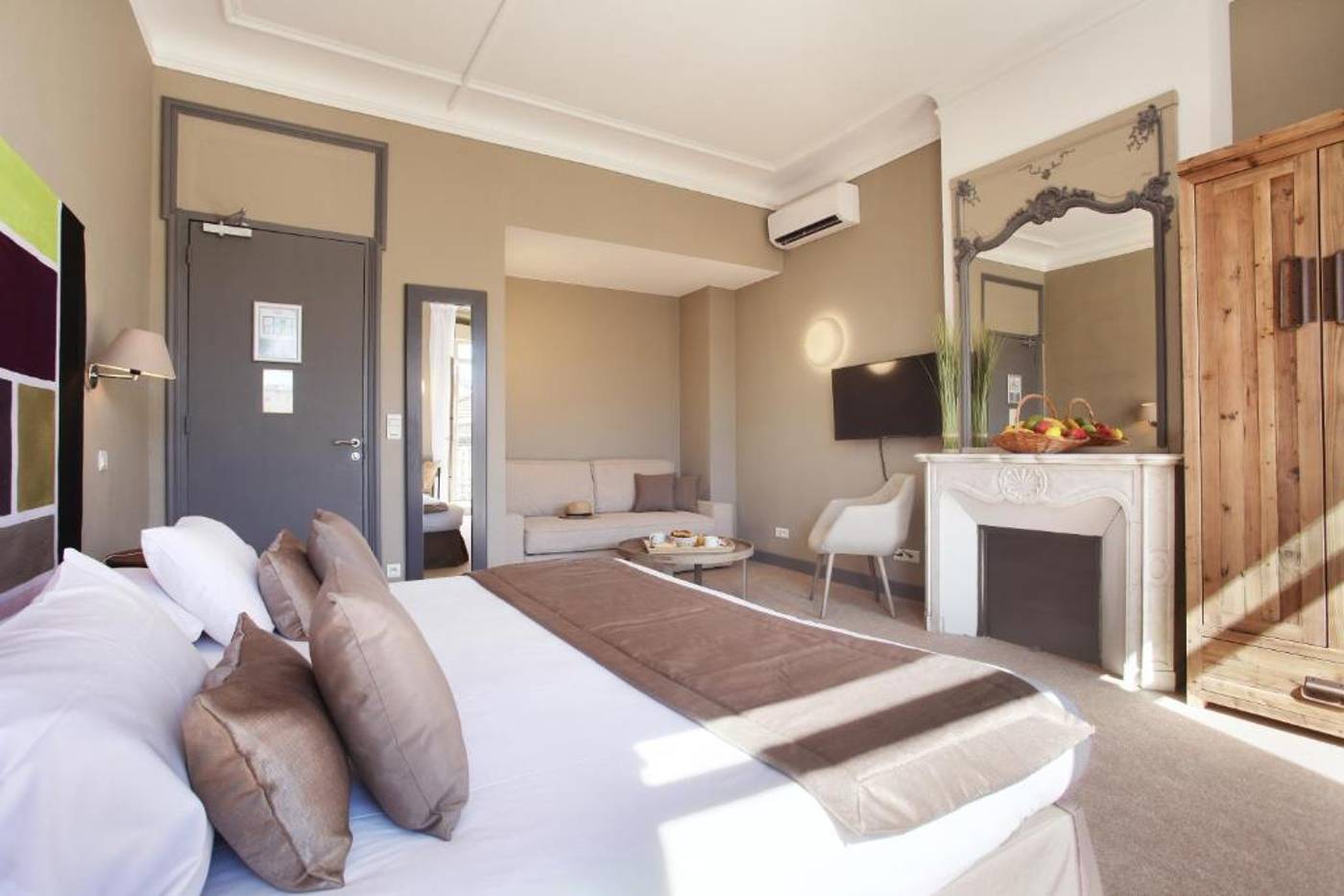 La-Villa-Tosca-Room-17