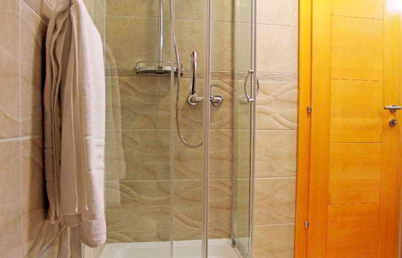 Hotel Berr-Bosnia & Herzegovina-SARAJEVO-Room-10