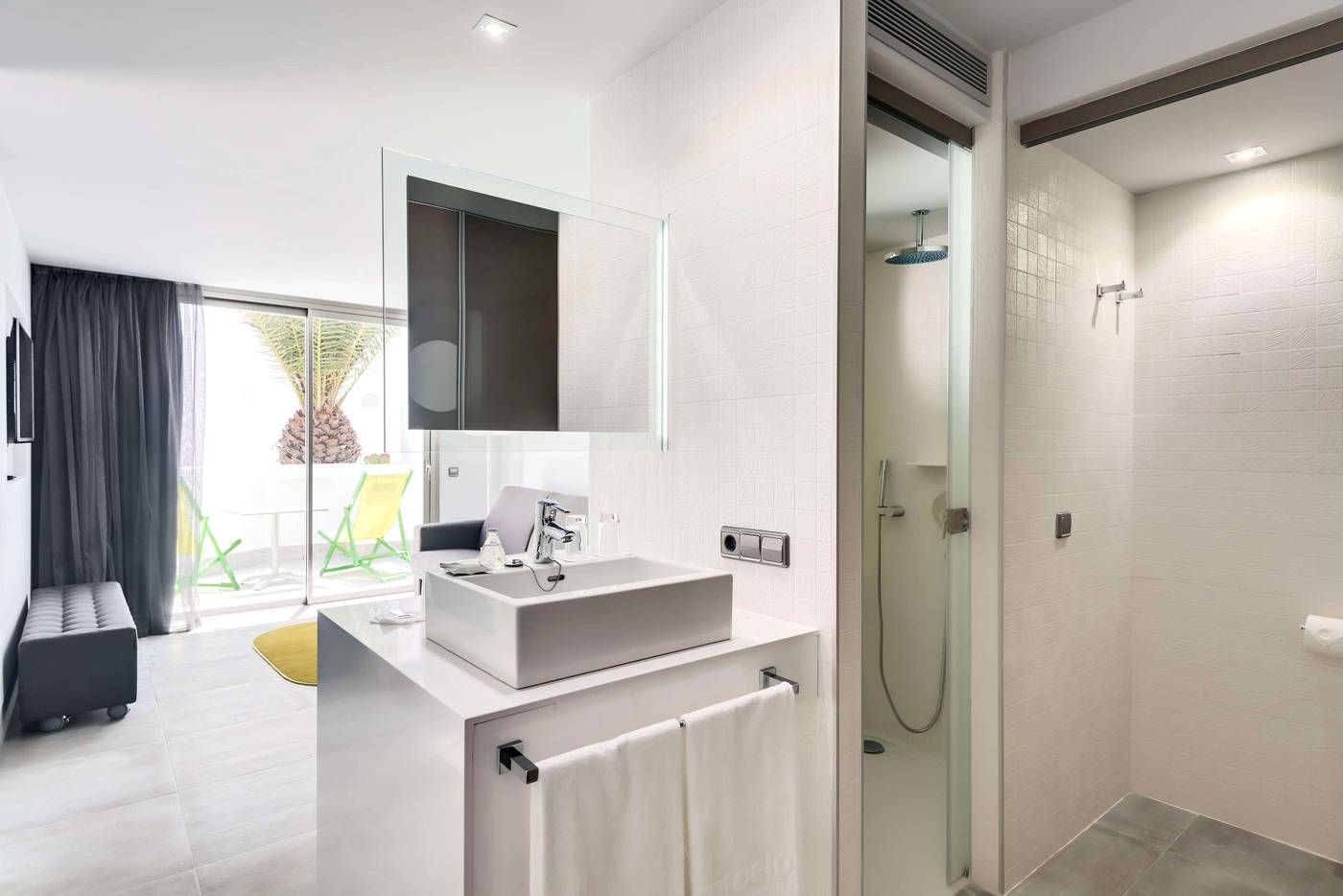 Barcelo-Teguise-Beach-Room-36