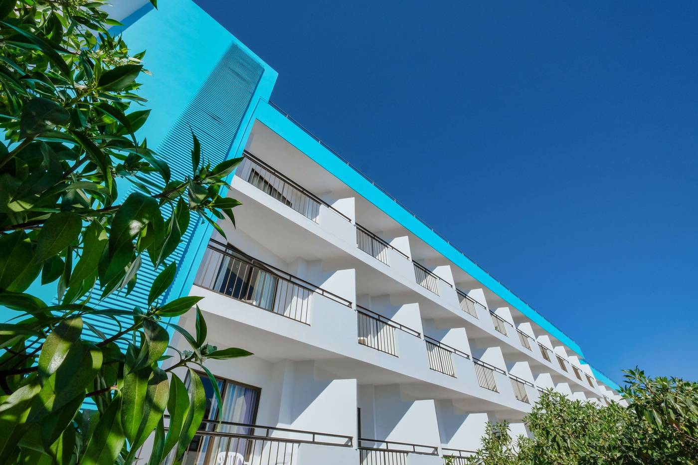 Azuline-Hotel-Mar-Amantis-General-view-13