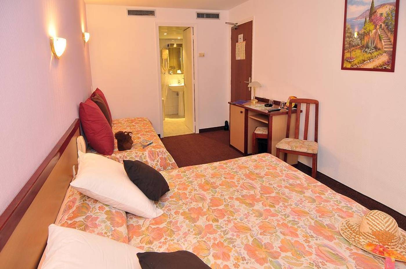 Narevs-France-MENTON-General view-6