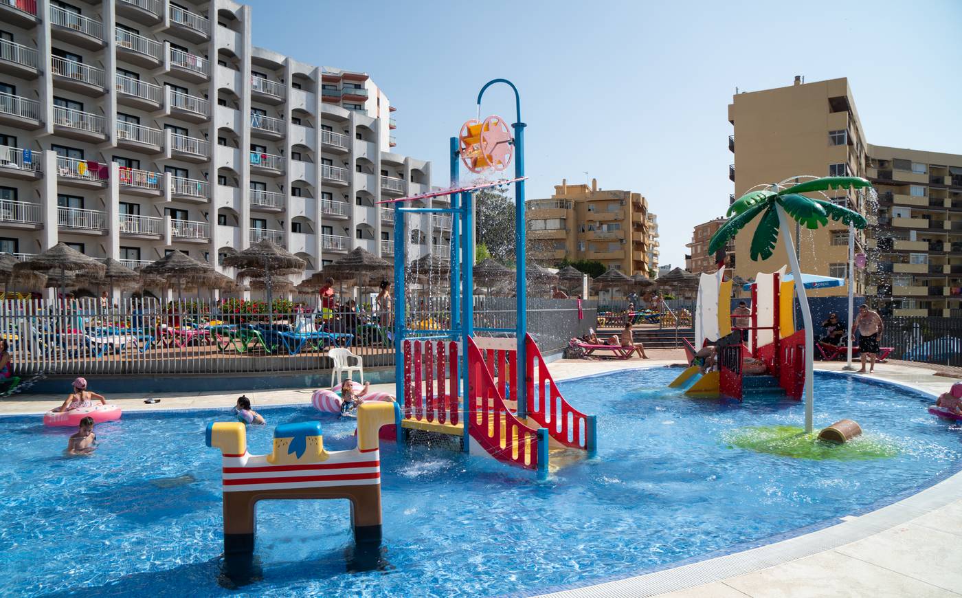 Medplaya-Hotel-Bali-Sports-and-Entertainment-50