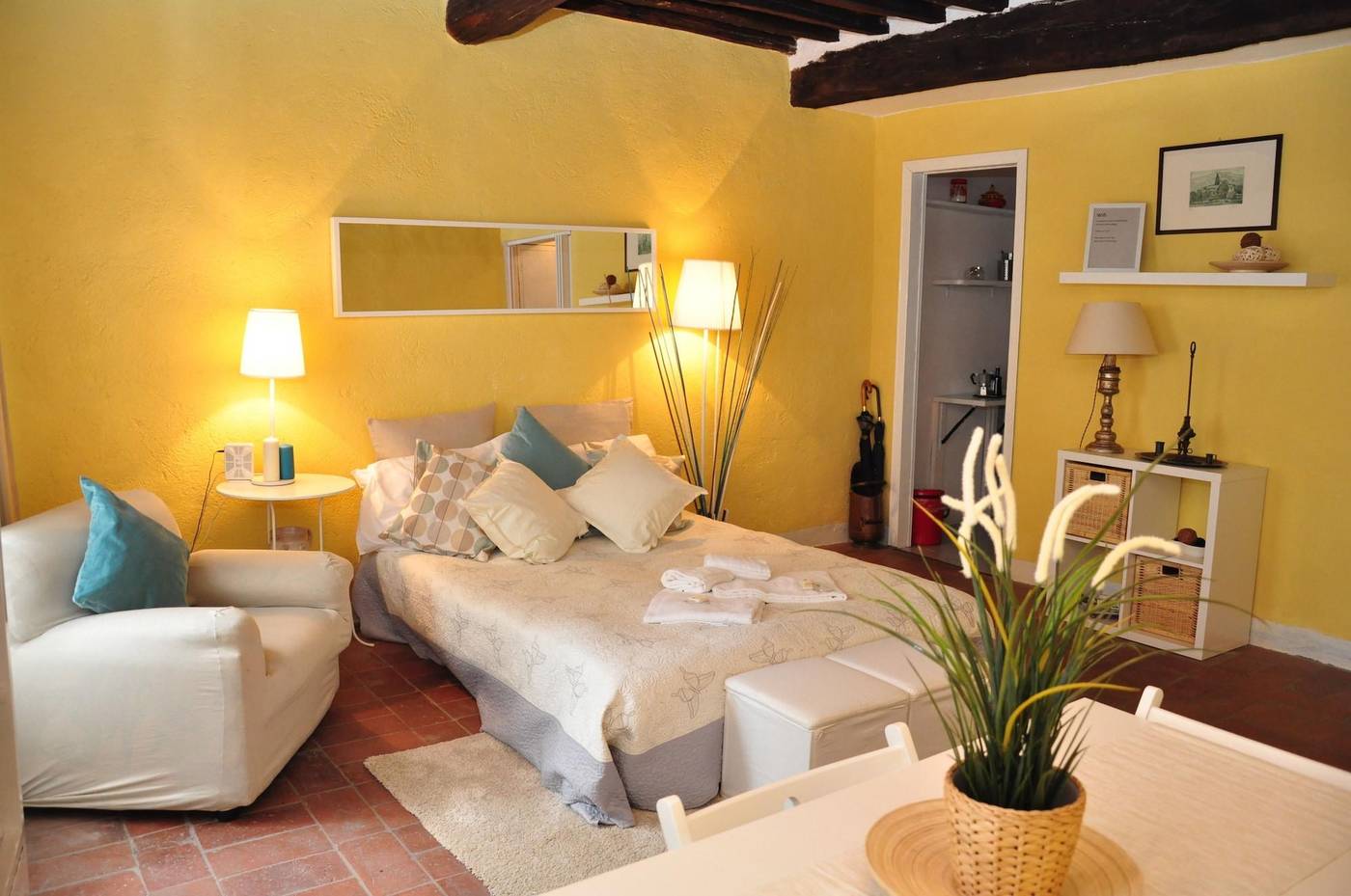 At-Home-Bed-And-Breakfast-Room-12