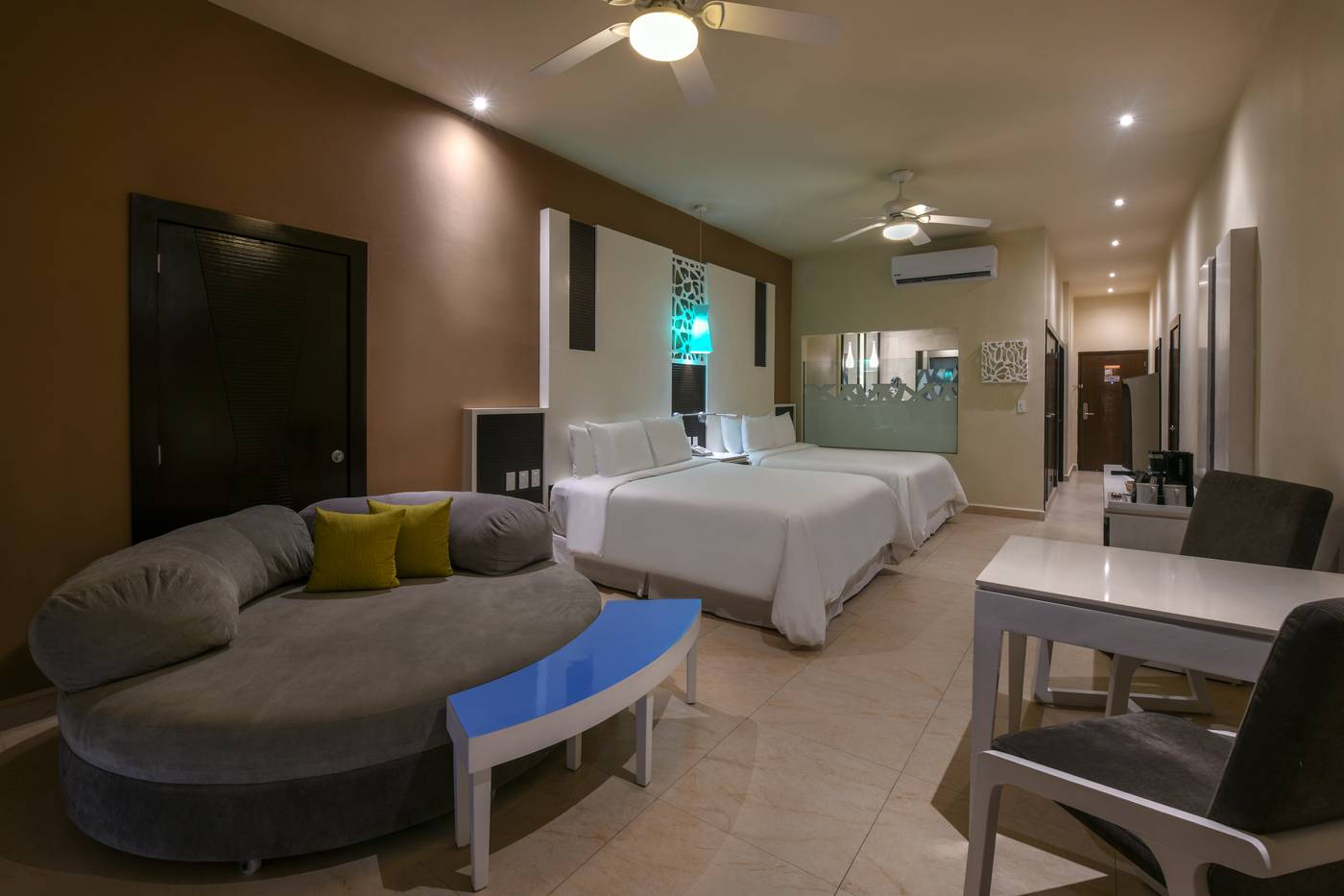 El Dorado Seaside Suites 13.10