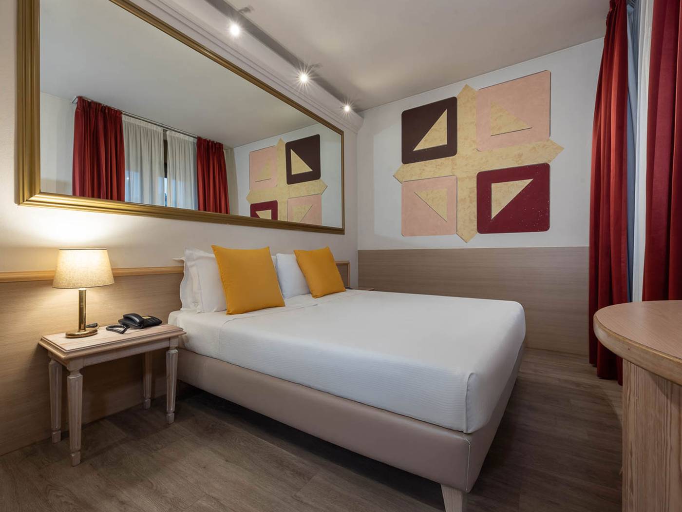iH-Hotels-Milano-St--John-Room-13