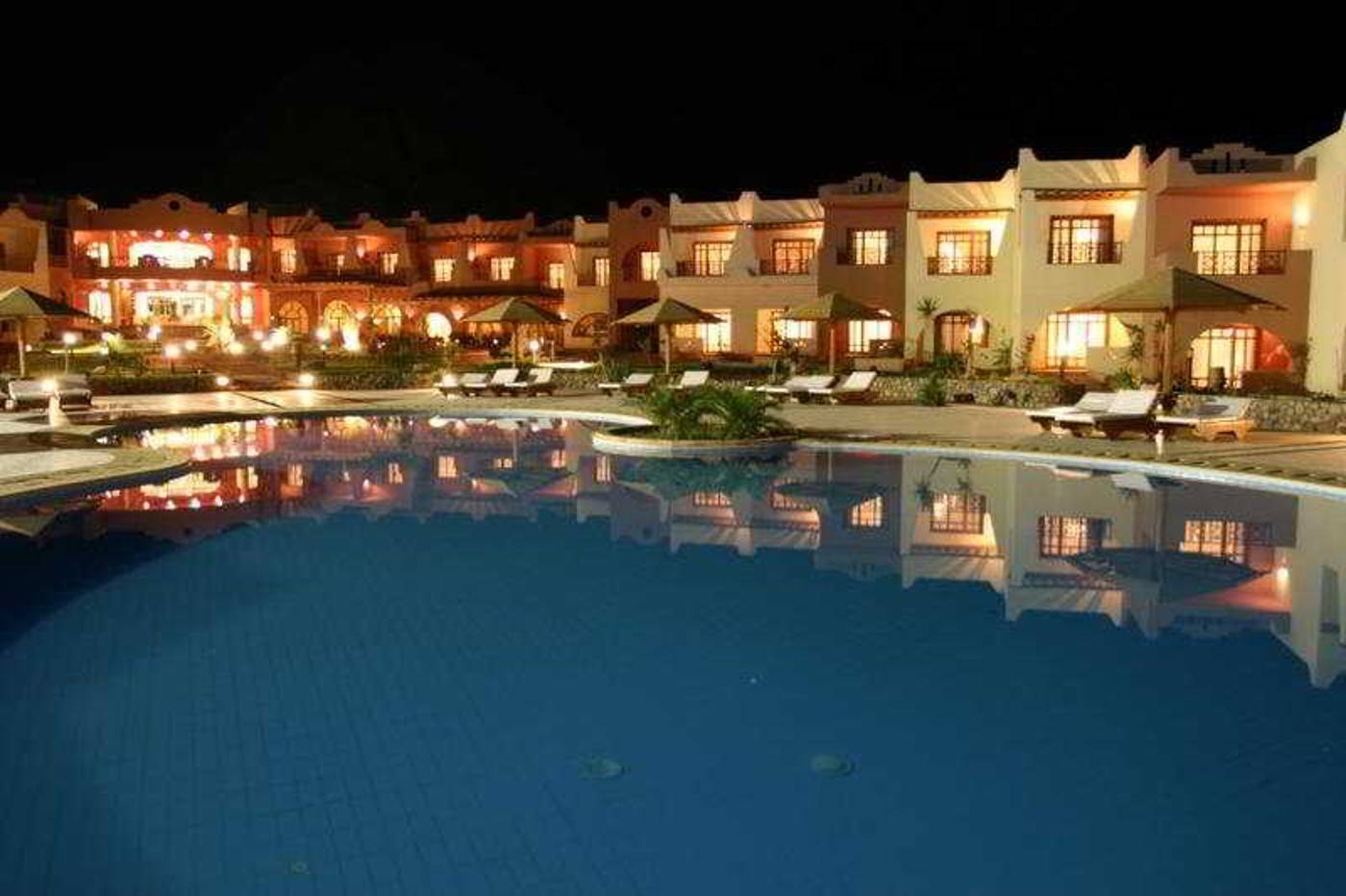 Tropitel-Dahab-Oasis-Pool-19