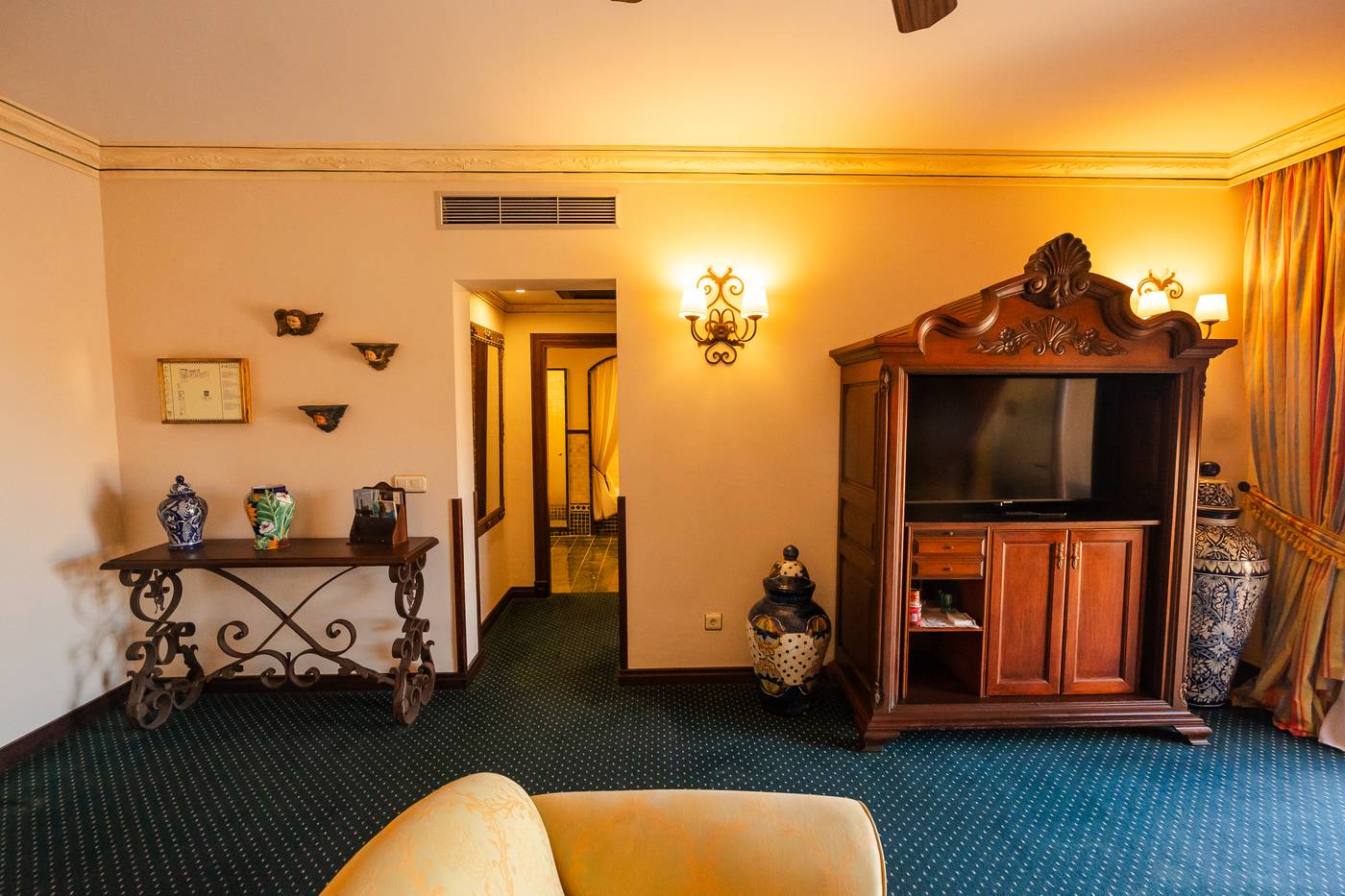 Europe-Villa-Cortes-Room-47