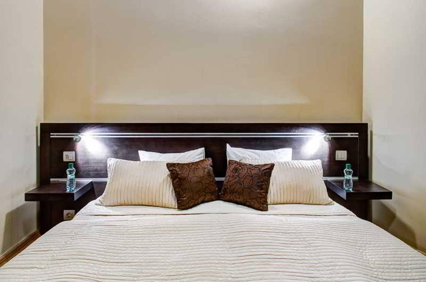 The-Art-House-Room-24