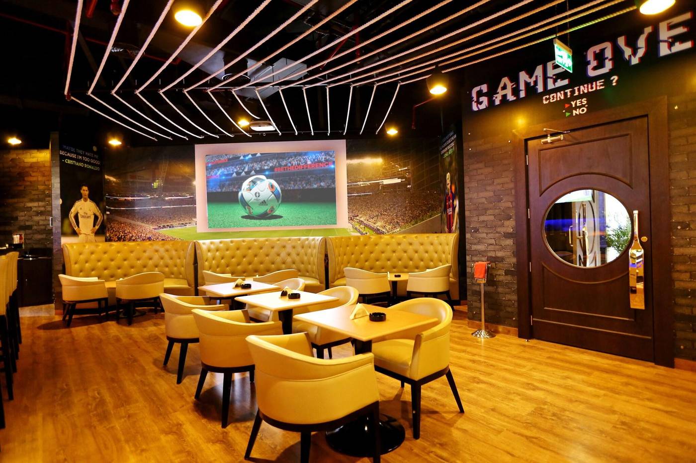 Grand-Excelsior-Bur-Dubai-Bar-58