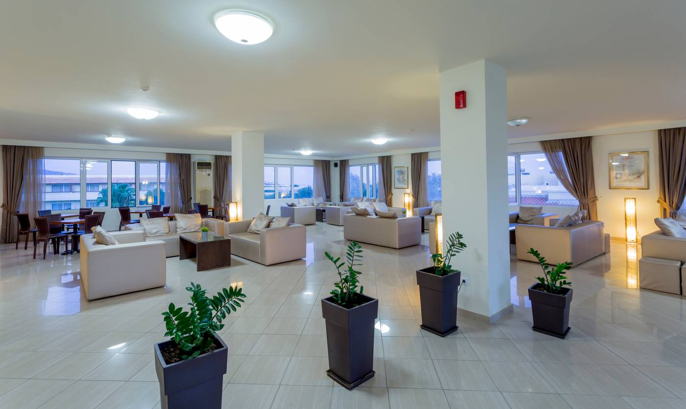 Dessole Blue Star Resort