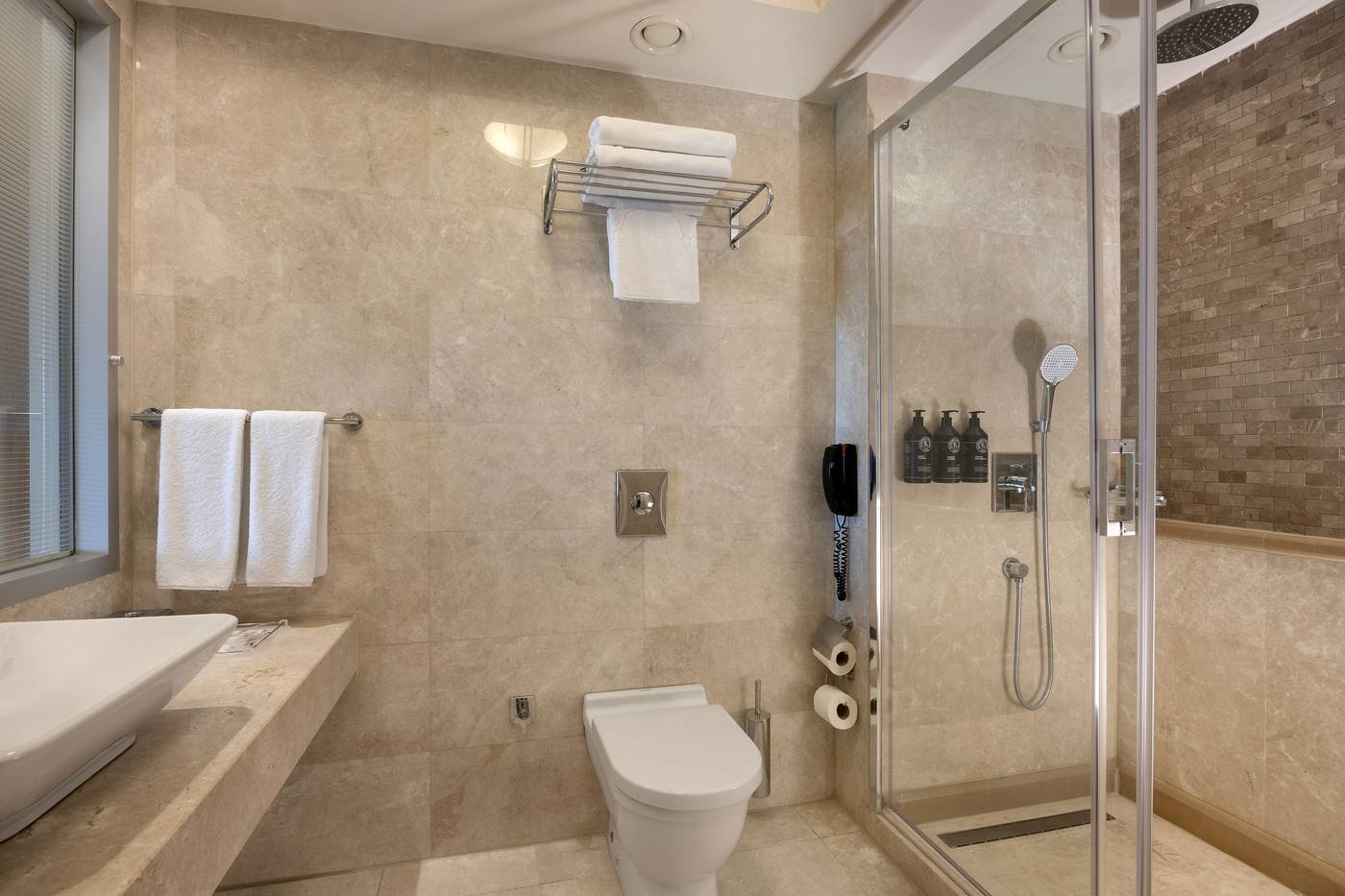 Titanic-City-Taksim-Room-36