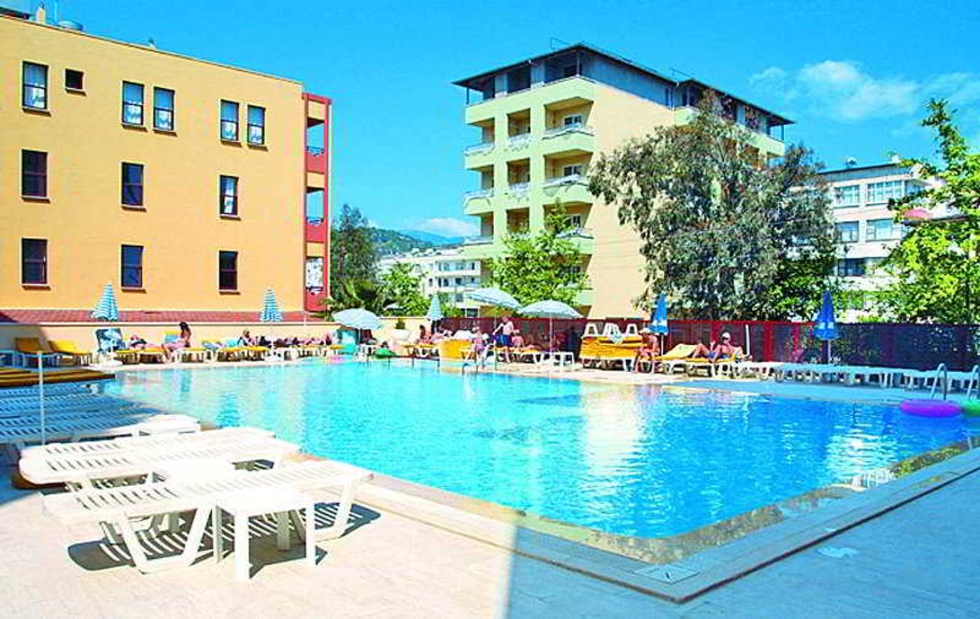 Eftalia-Downtown-Hotel-Pool-2