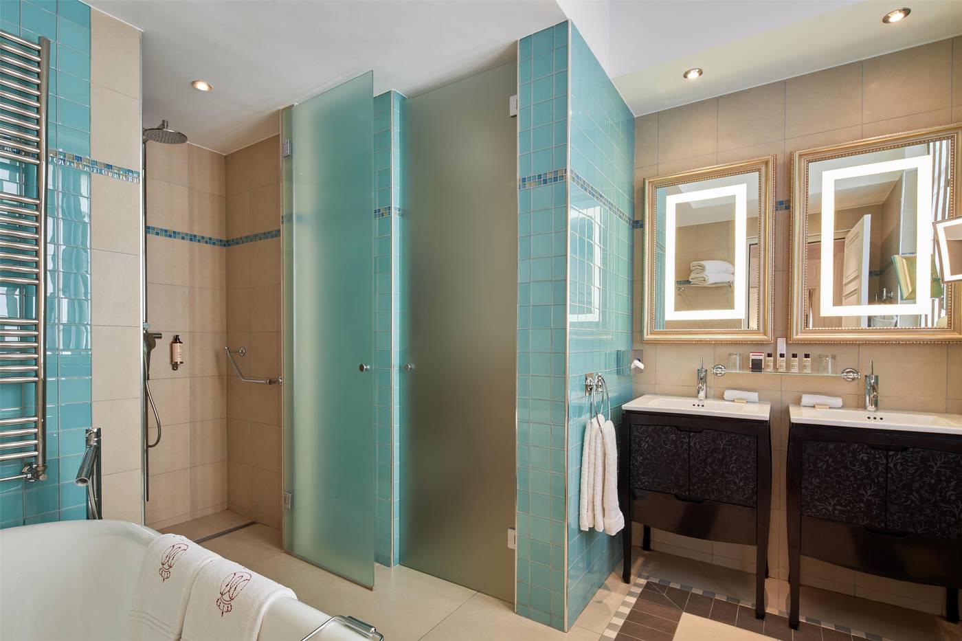 Majestic-Hotel-Spa-Room-50