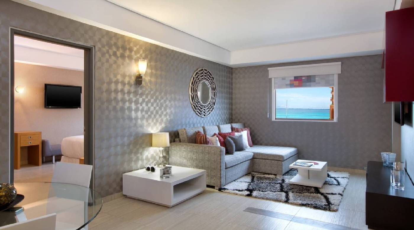 Aloft-Cancun-Room-21