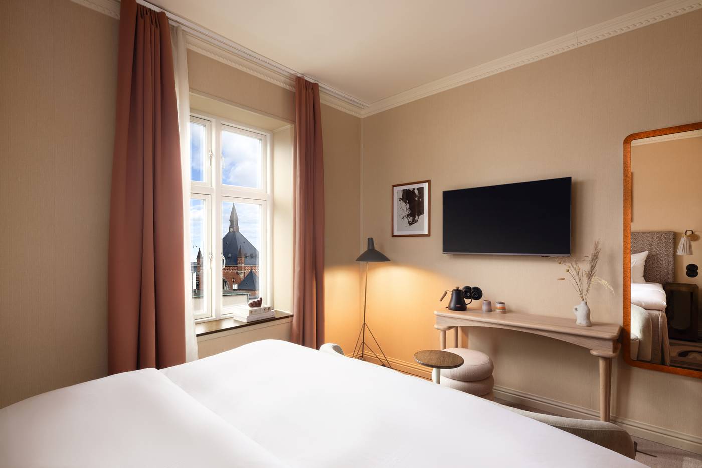 Grand-Joanne-Room-30