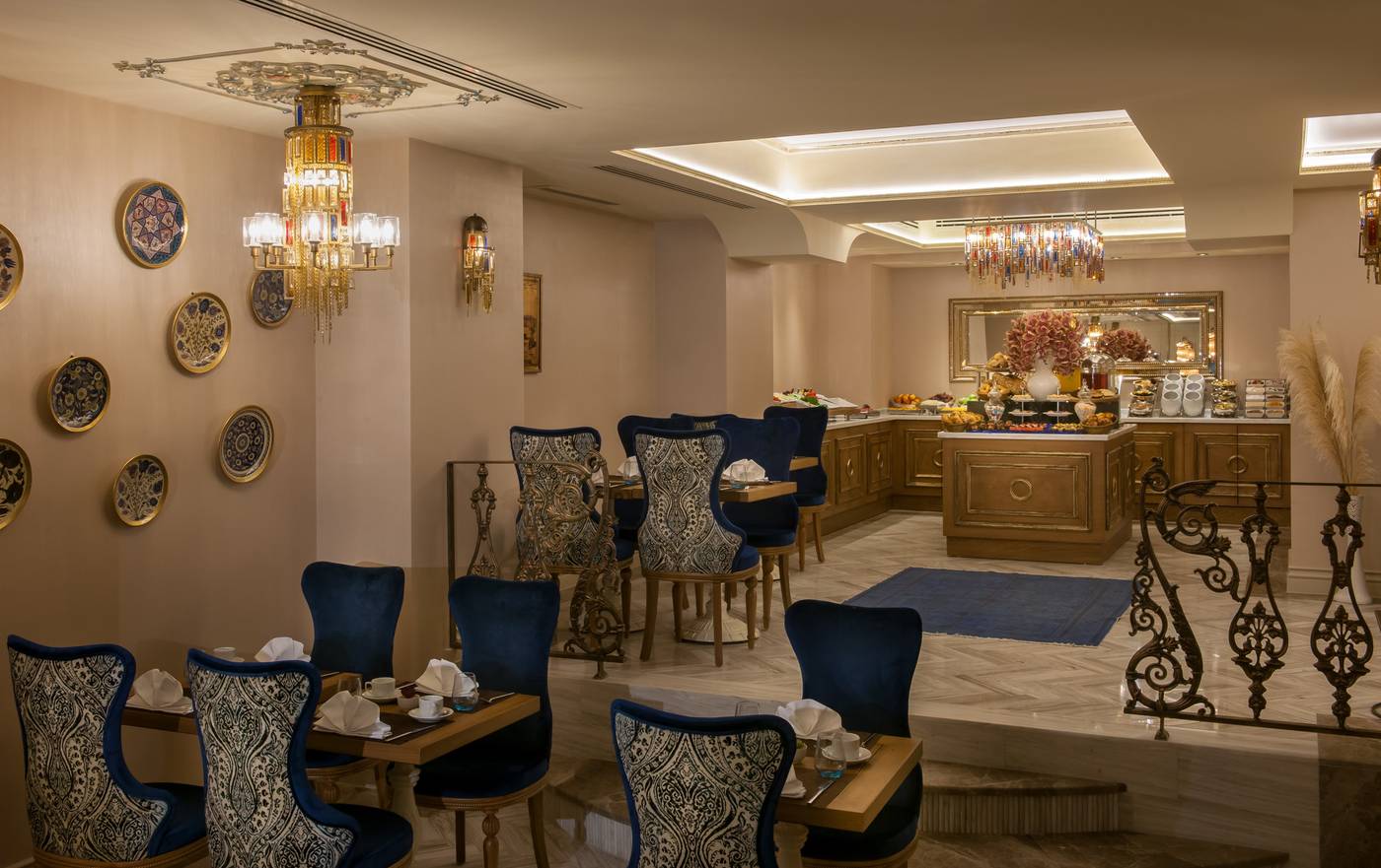 Romance-Istanbul-Hotel-Restaurant-61