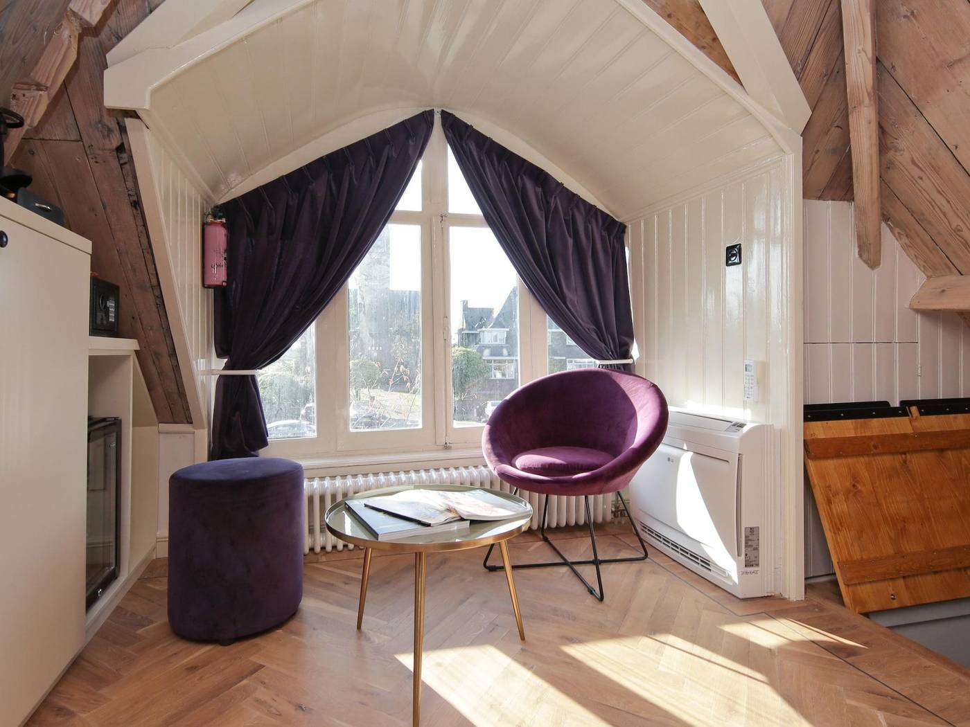 Hotel-Suites-Wilma-J-Room-10