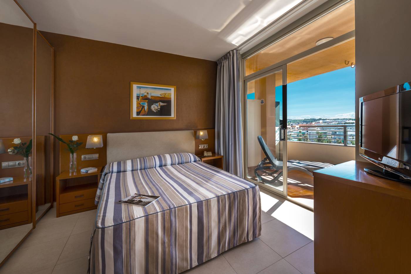 4R Regina Gran Hotel in Costa Dorada, Spain