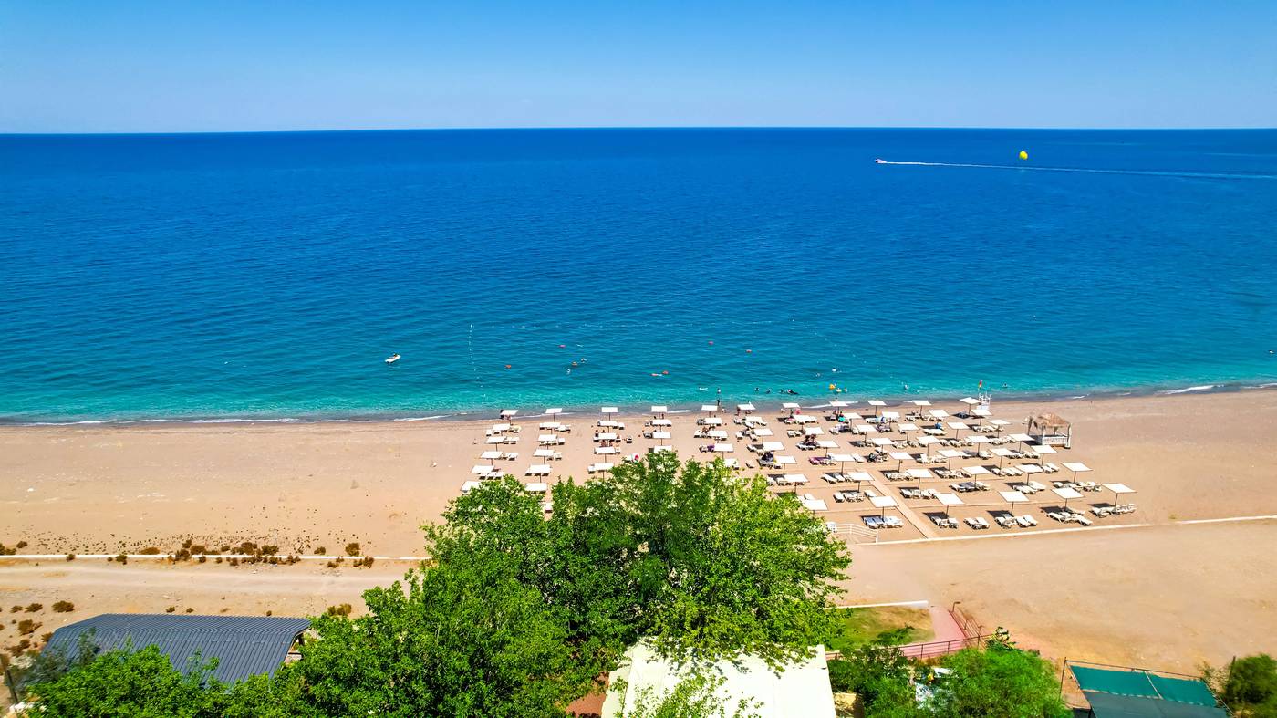 Viking-Garden-Hotel-Beach-41