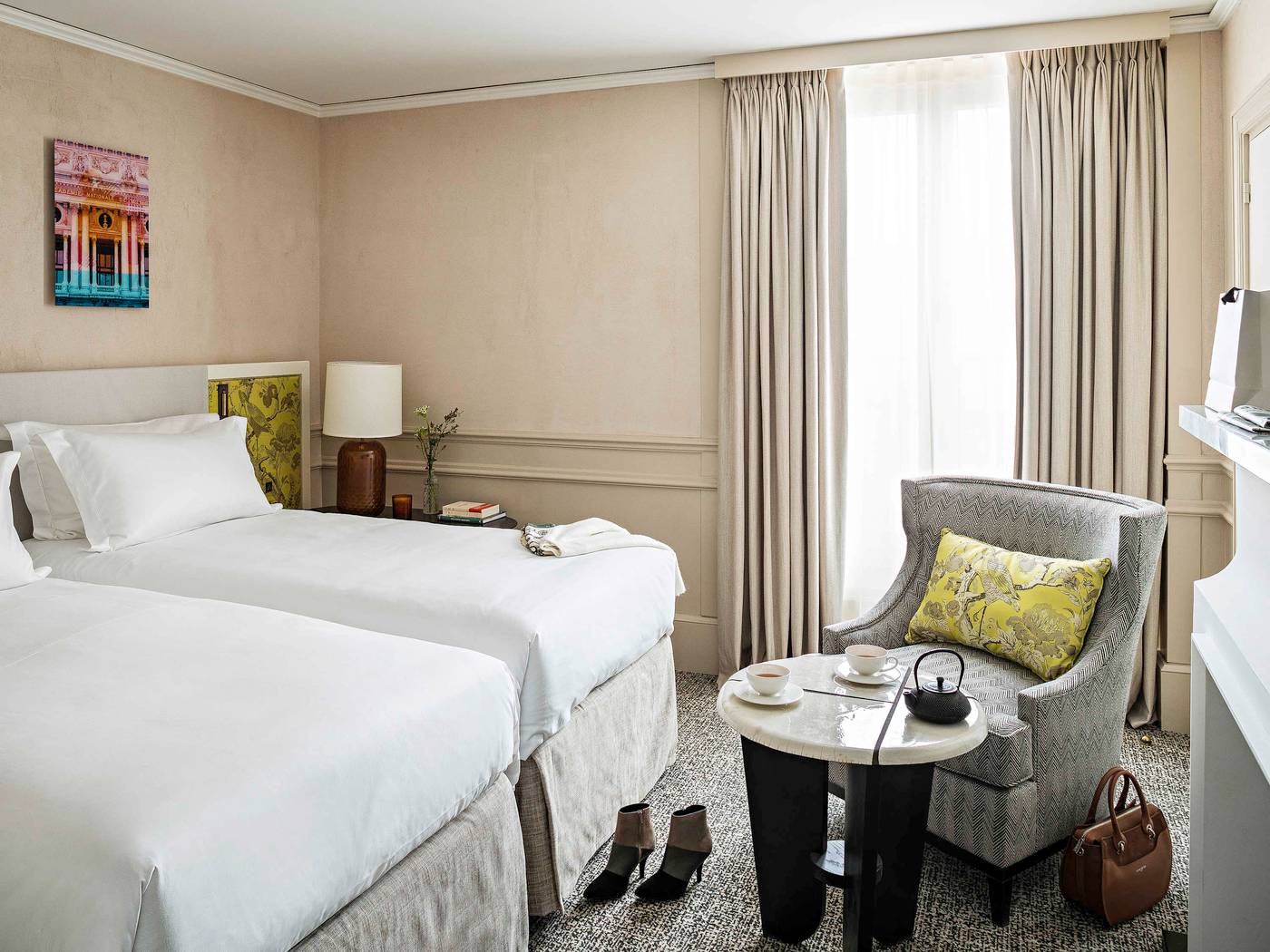 Sofitel-Le-Scribe-Paris-Opera-Room-46