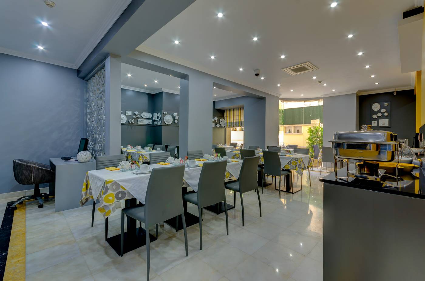 Hotel-Avenida-Park-Restaurant-12