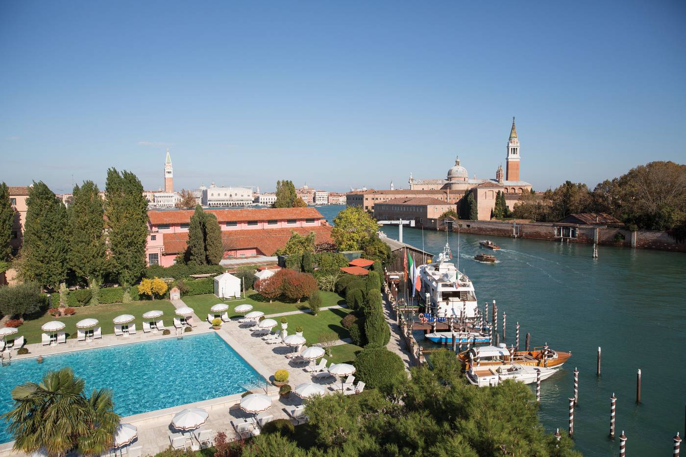 Hotel-Cipriani--A-Belmond-Hotel--Venice-Pool-88