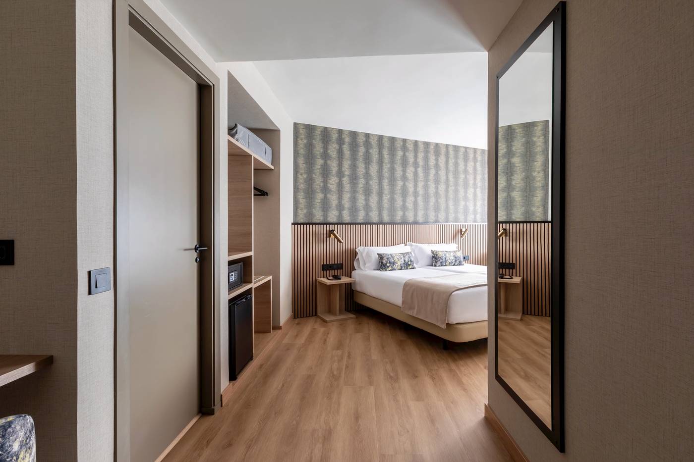 Acta-Piramides-Room-23