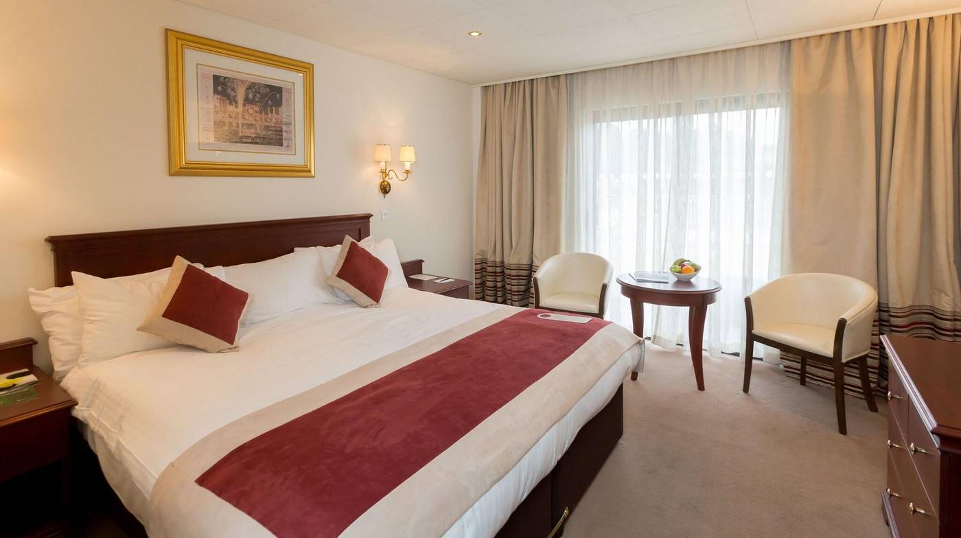 St. Pierre Park Hotel, Spa and Golf Resort-United Kingdom-Saint Pierre Port-Room-7