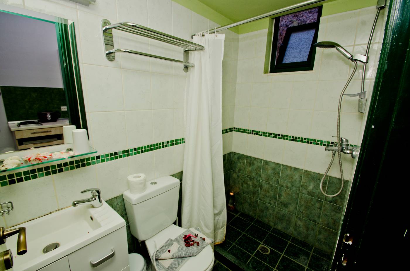 Stella--Hotel-Room-25