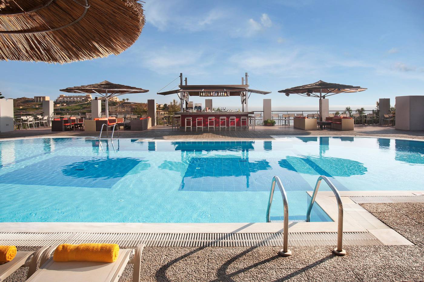 Blue-Bay-Resort-Bar-6