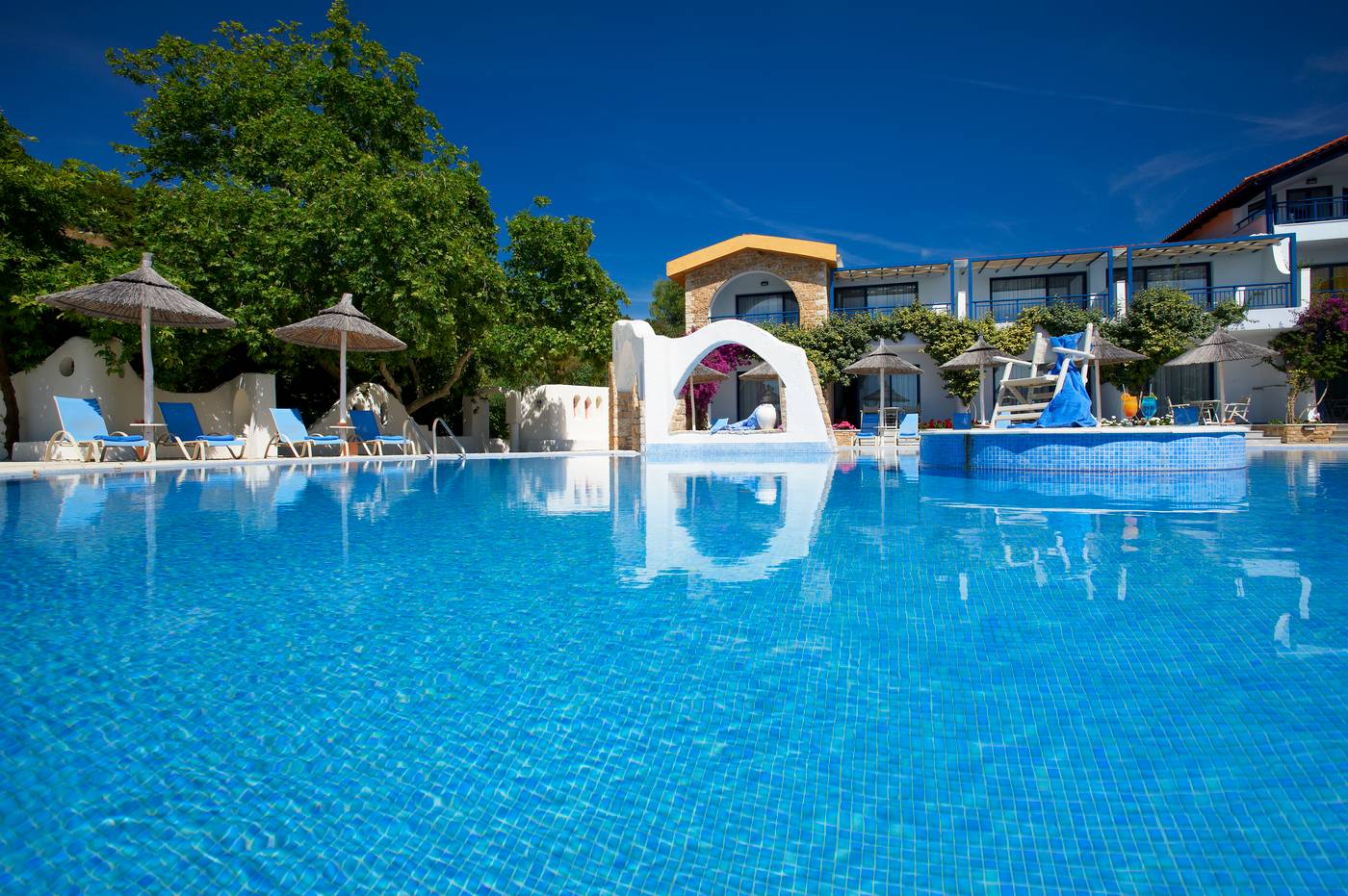 Athena-Pallas--Pool-2