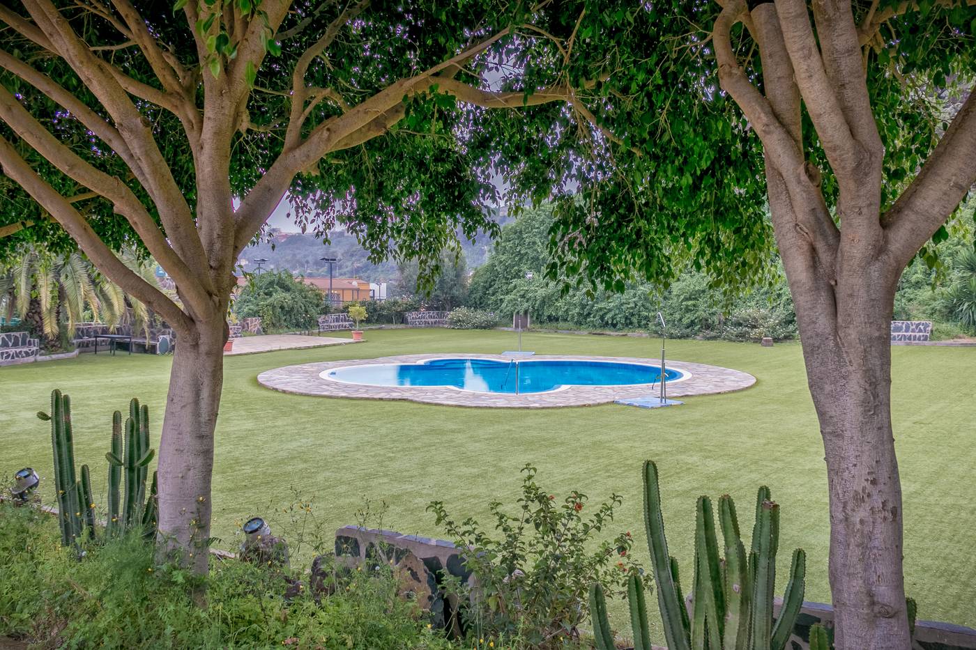 Hotel-Rural-LIVVO-Maipez-Pool-3