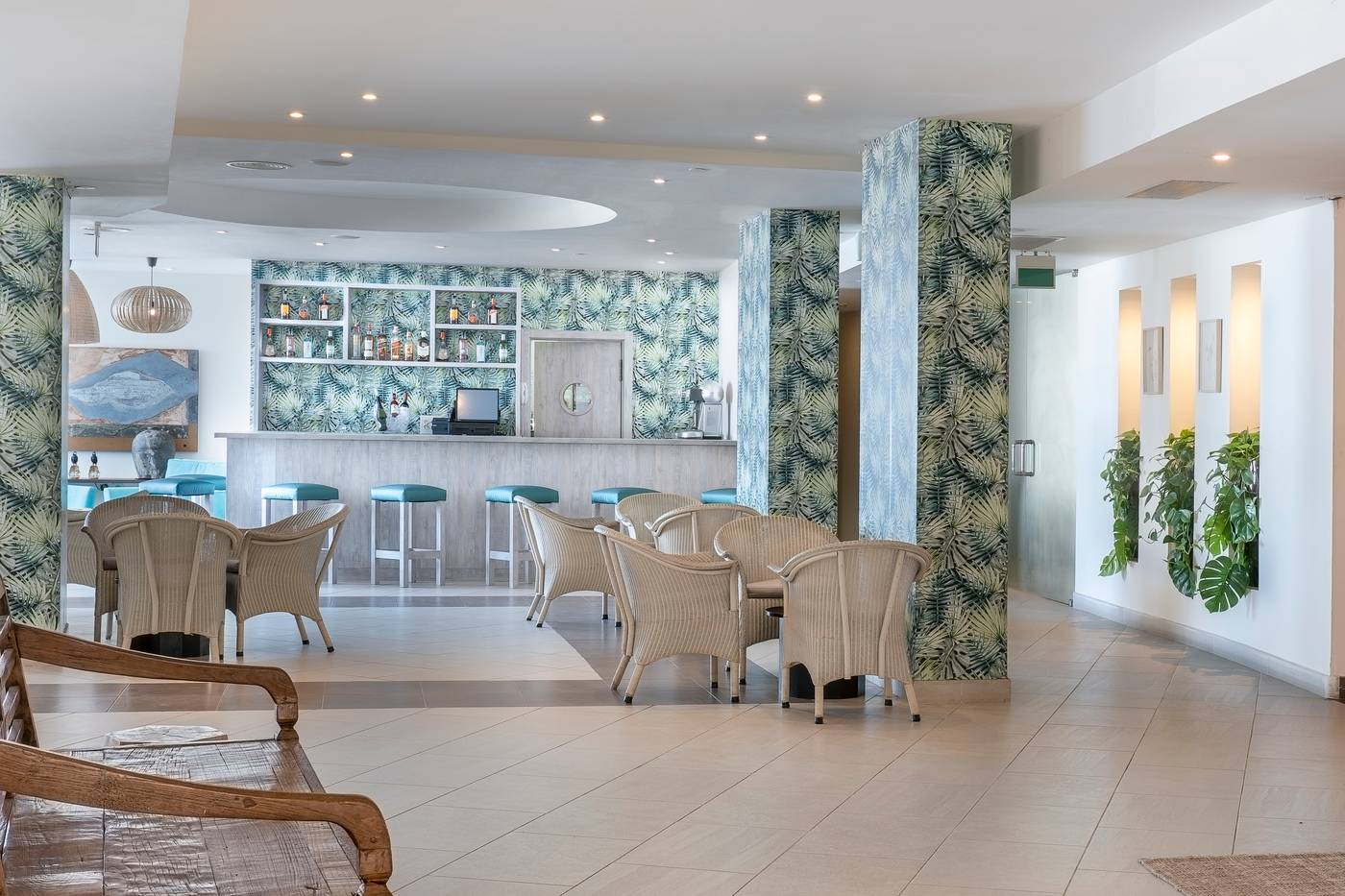 Hotel-Tenerife-Golf---Sea-View-Bar-22