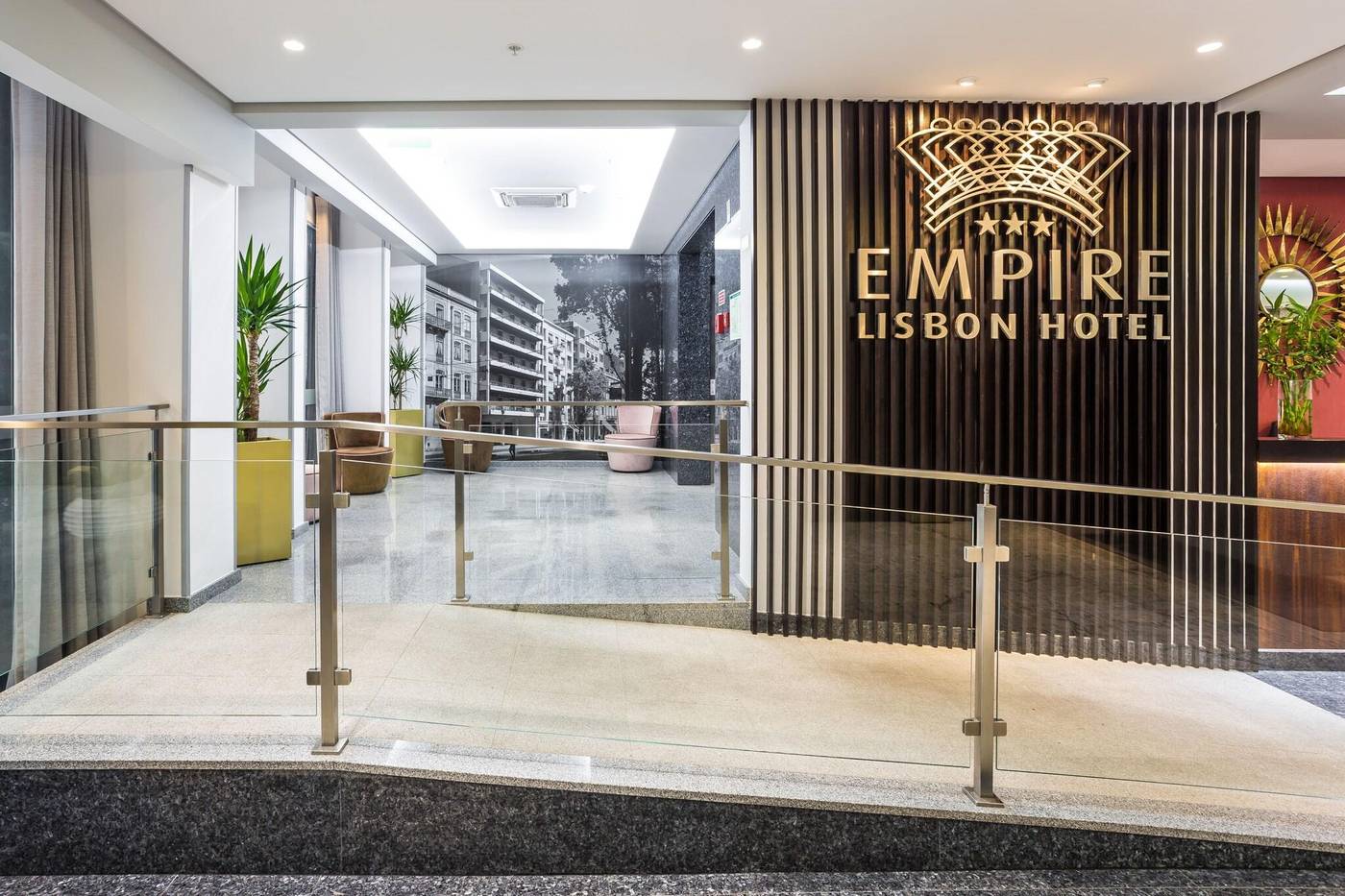 Empire-Lisbon-Hotel-Lobby-23