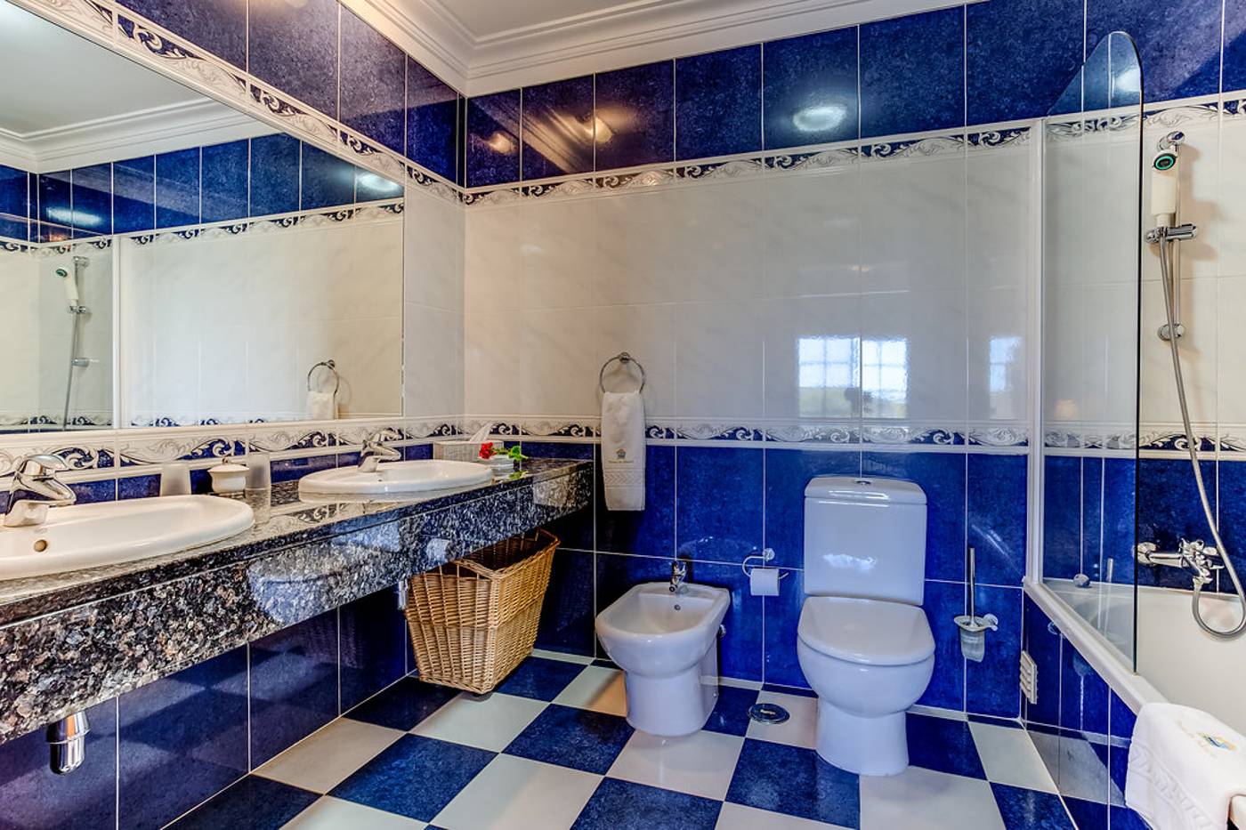 Presa-de-Moura-Room-44