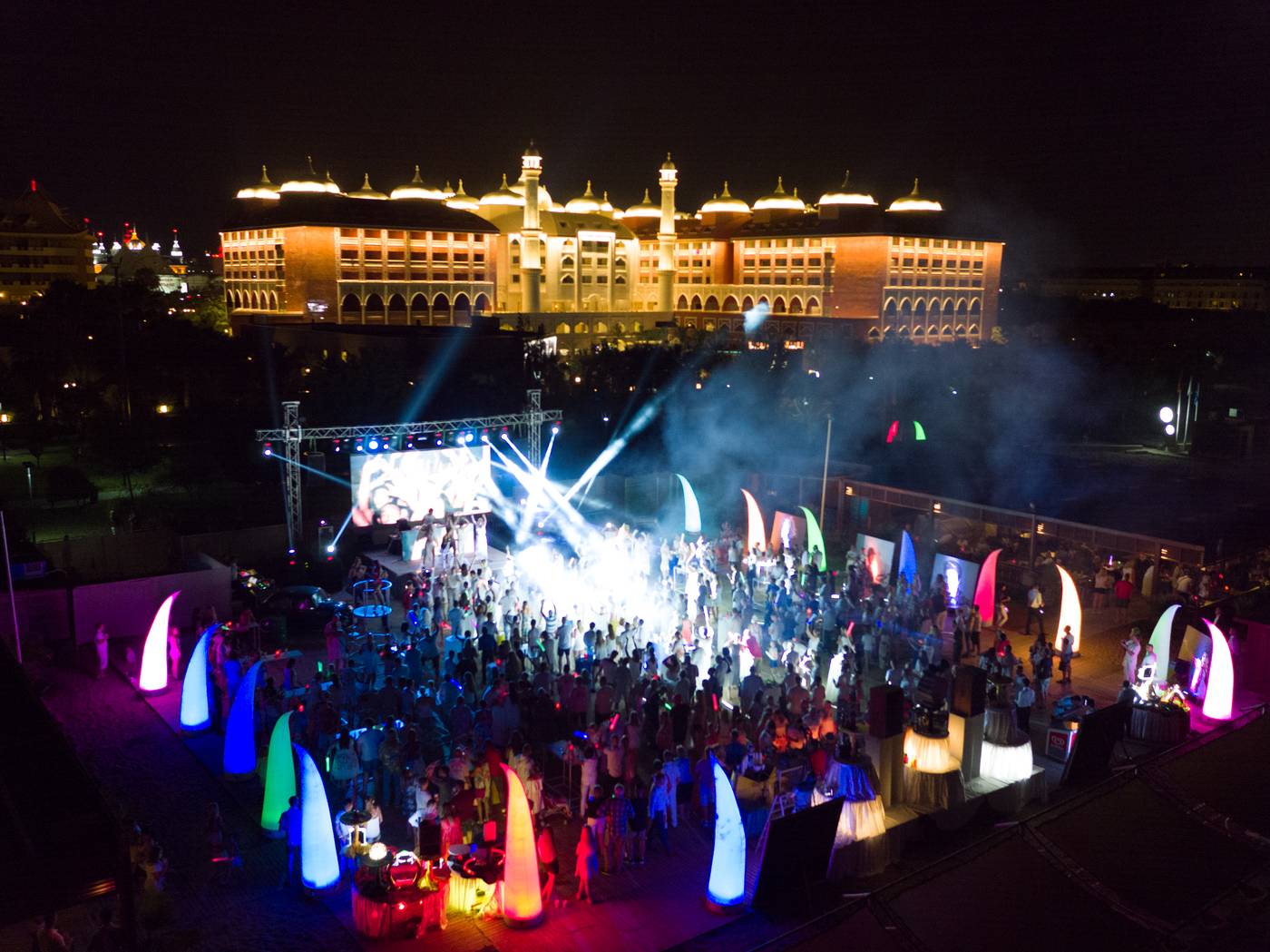 Royal-Dragon-Hotel-Sports-and-Entertainment-68