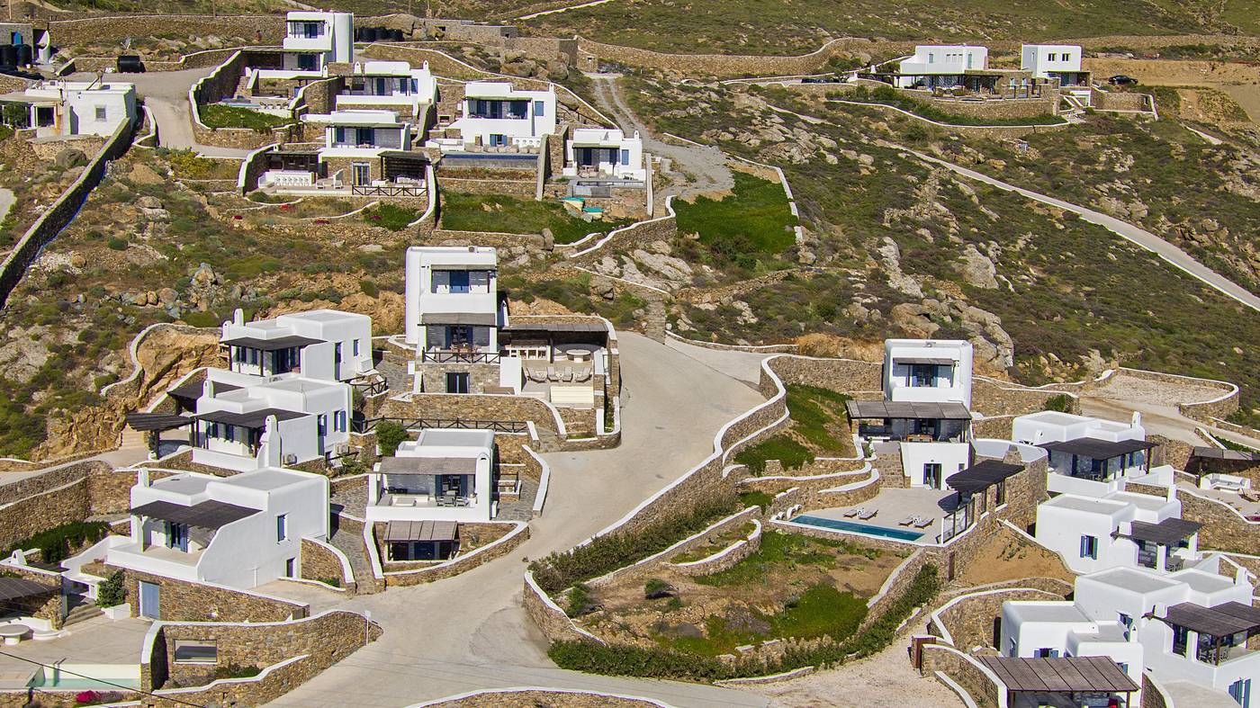 Mykonos-Panormos-Villas-General-view-17