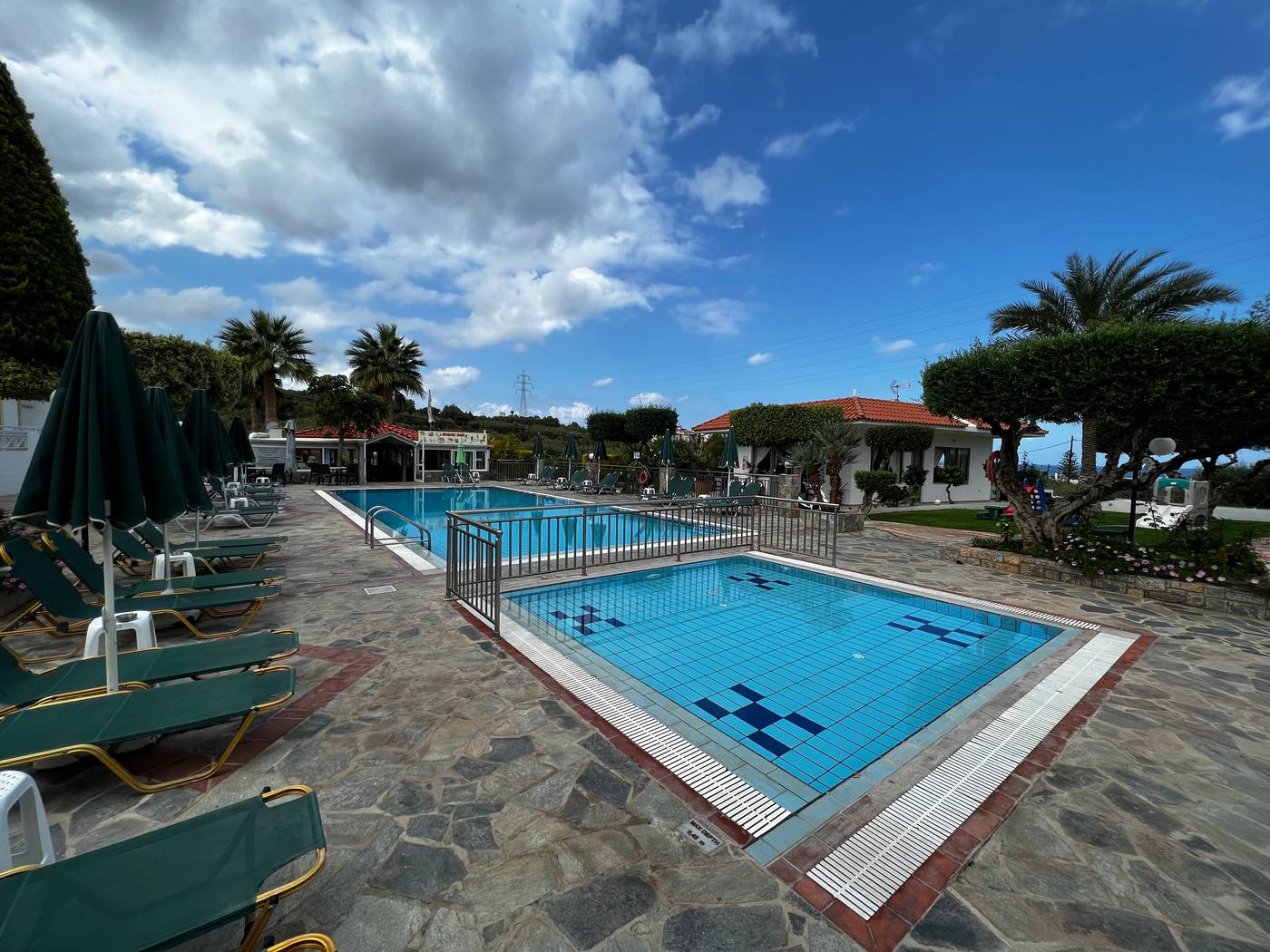 Nikolas-Villas-Pool-1