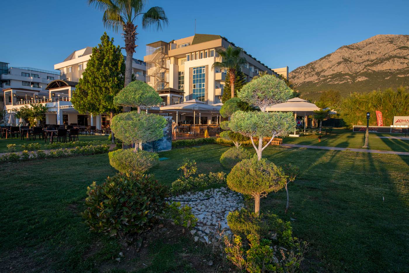 Armas-Gul-Beach-General-view-14