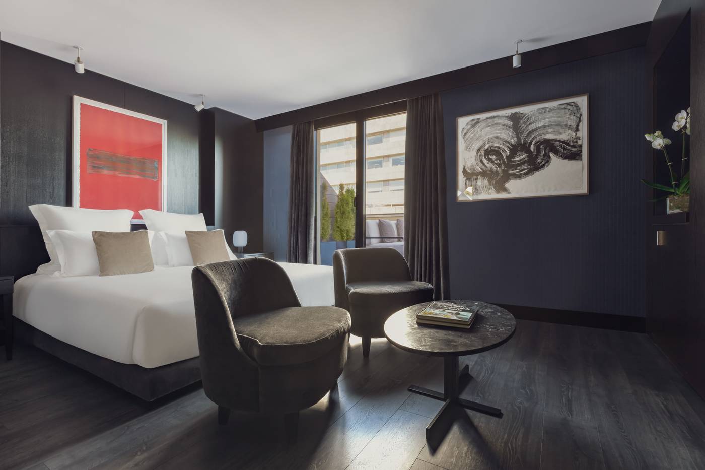 The-Pavilions-Madrid-Room-19