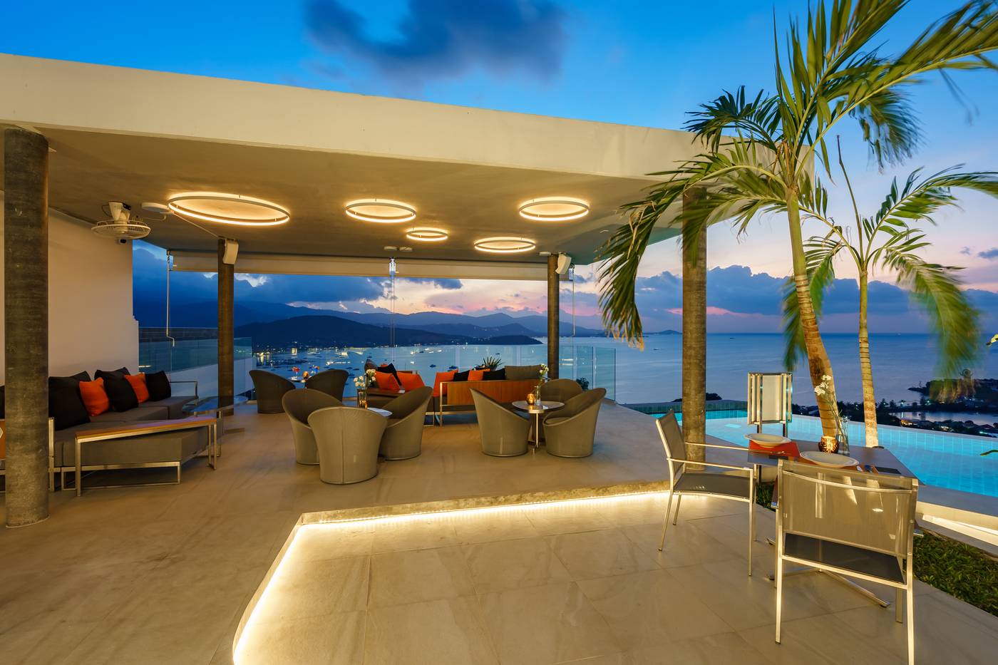 UniQue-BoutiQue-Resort-Restaurant-26