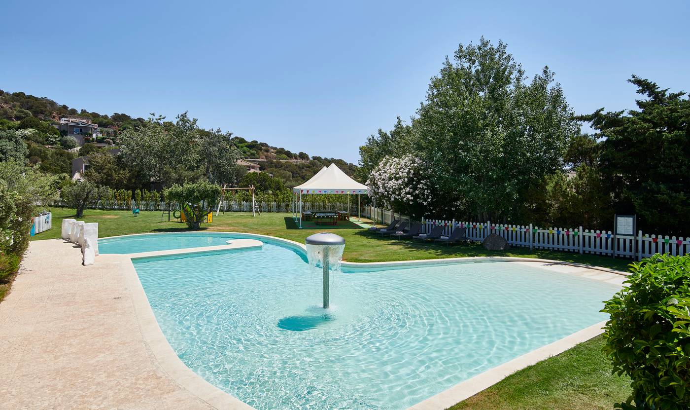 Chia-Laguna---Hotel-Village-Pool-4