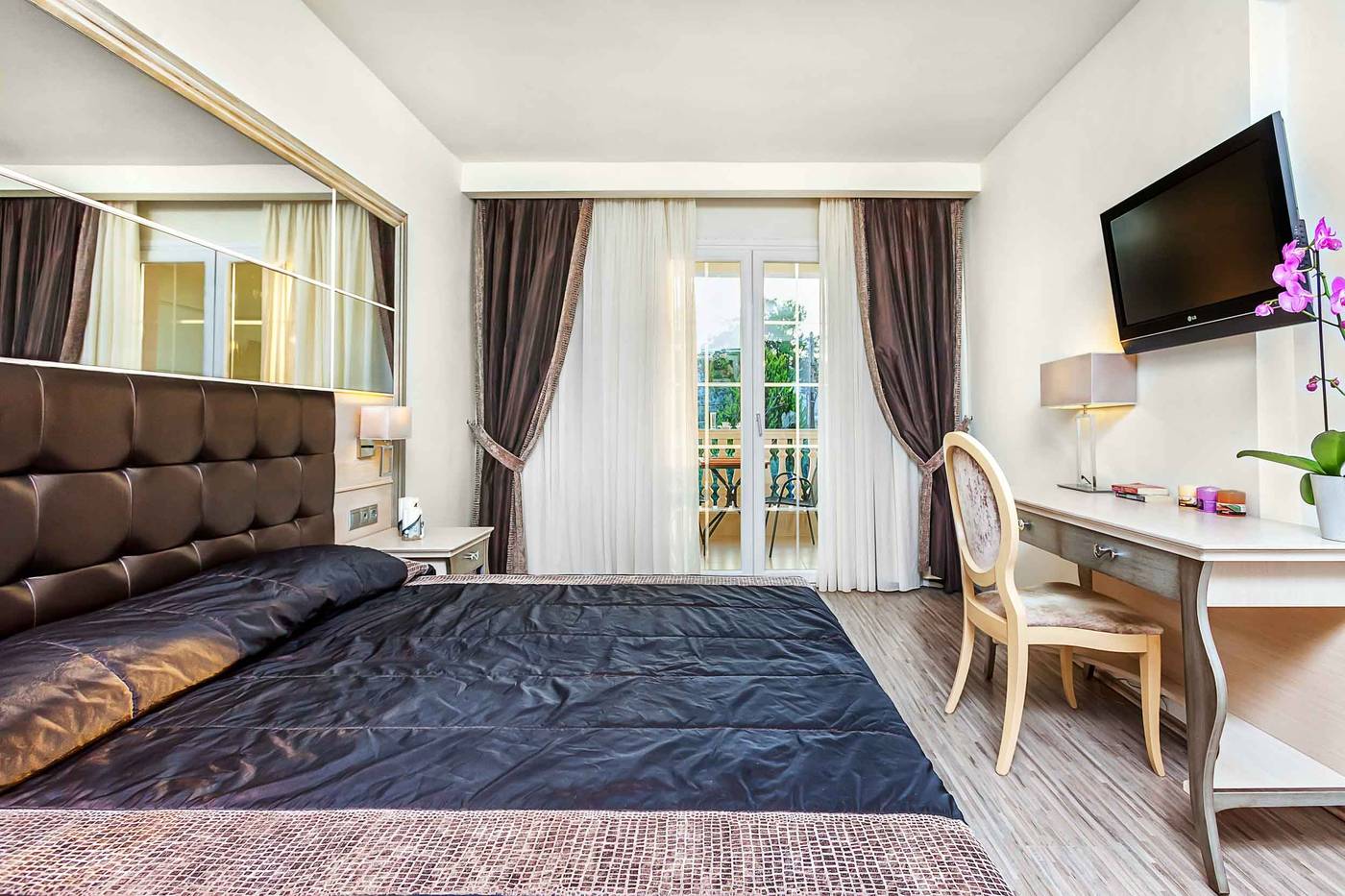 Elinotel-Apolamare-Room-19