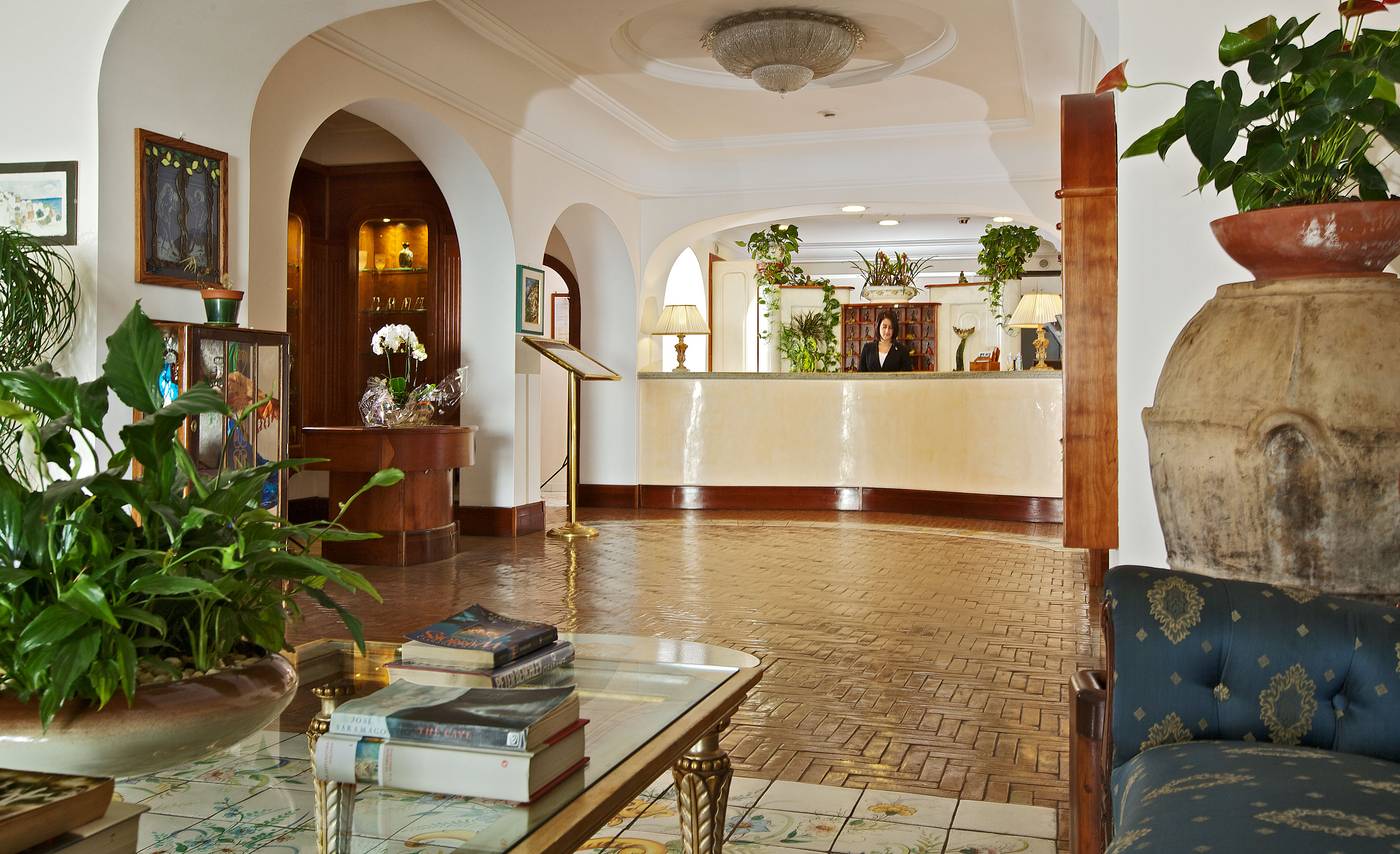 Eden-Roc-Positano-Lobby-43