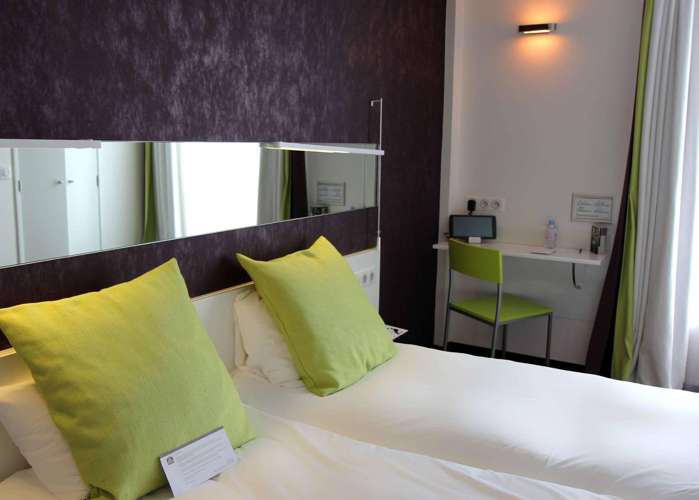 Best-Western-Hotel-Le-Montparnasse-Room-22