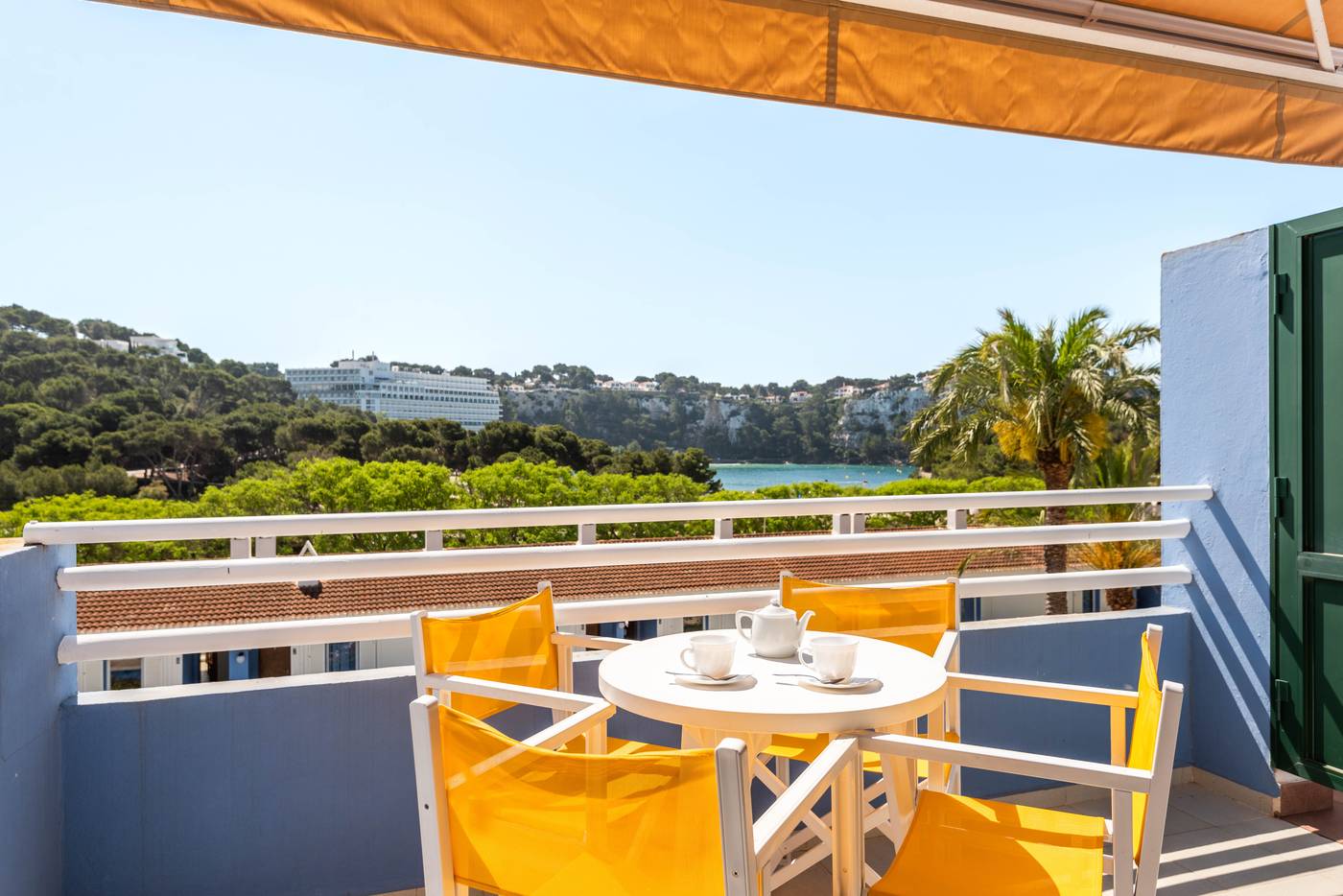 Galdana-Gardens-Apartments-Room-43