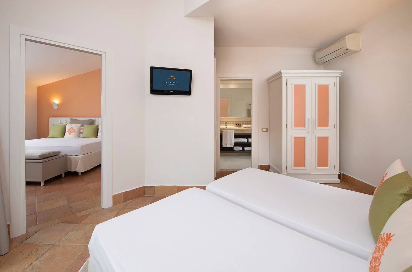 Chia-Laguna---Hotel-Village-Room-29